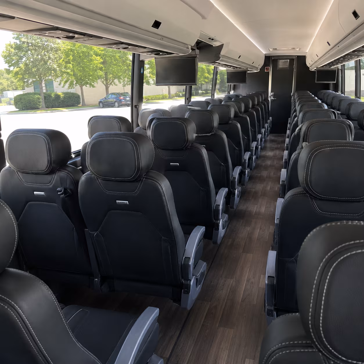 Cincinnati Airport Shuttle & Transportation party bus exterior