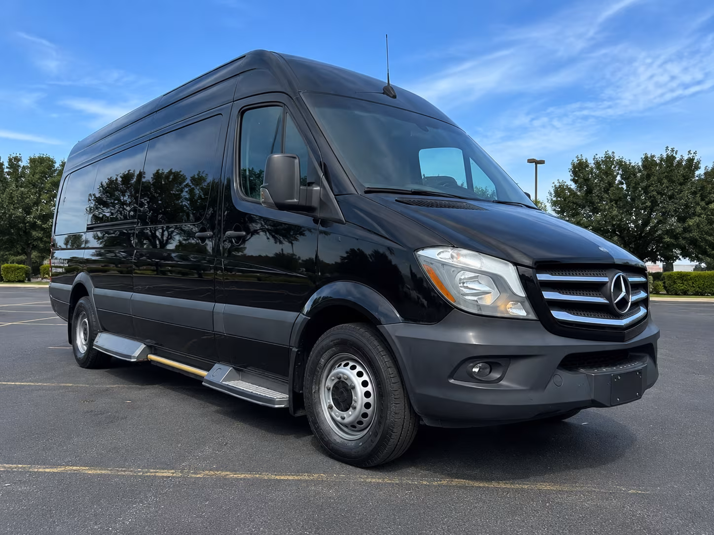 Cincinnati Bachelor & Bachelorette Transportation party bus exterior
