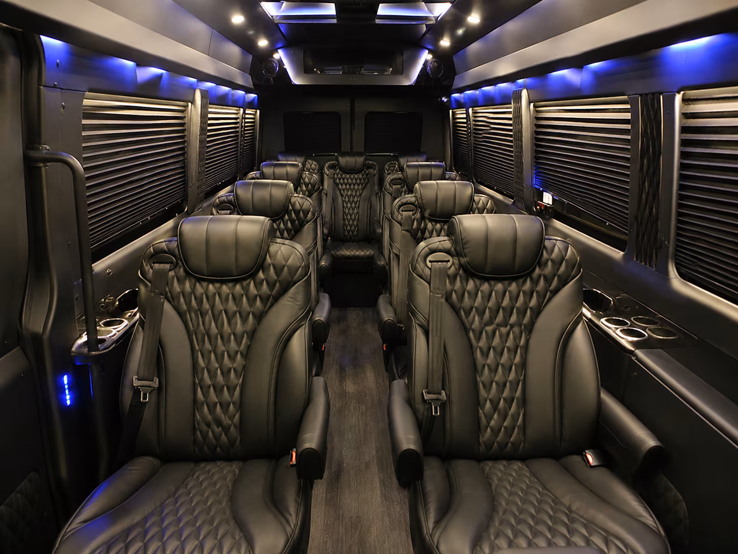 Cincinnati Birthday, Sweet 16, & Quinceañera Transportation group transportation