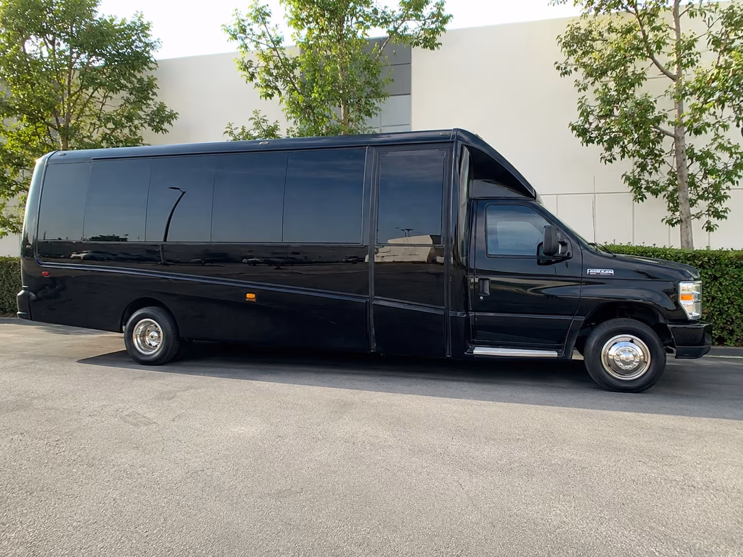 Cincinnati Private Event Transportation party bus exterior
