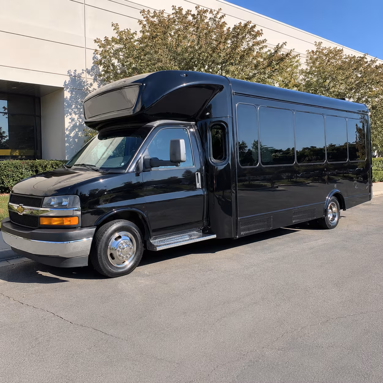 Cincinnati Prom & Homecoming Transportation party bus exterior