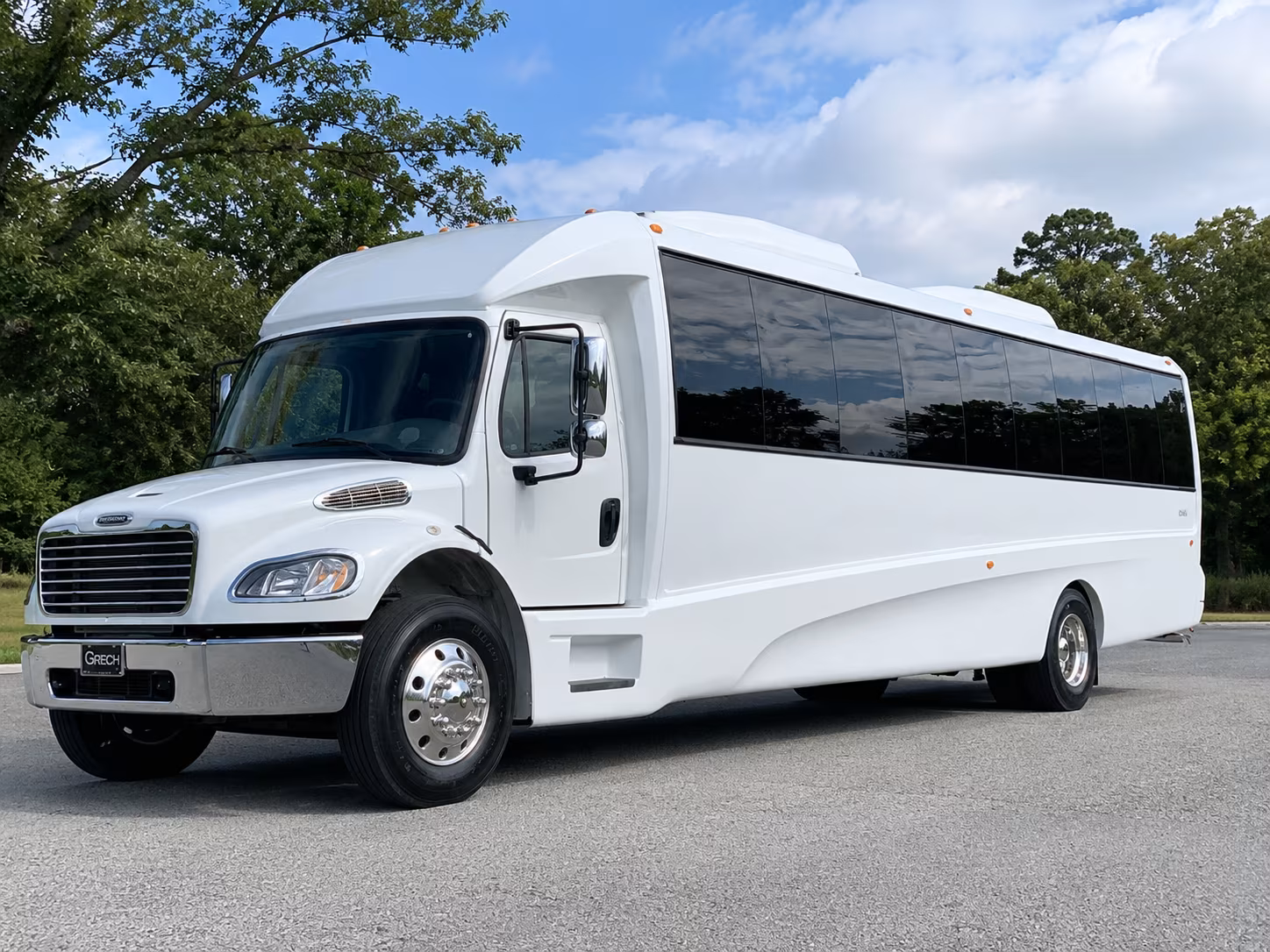 Cincinnati Wedding Transportation party bus exterior