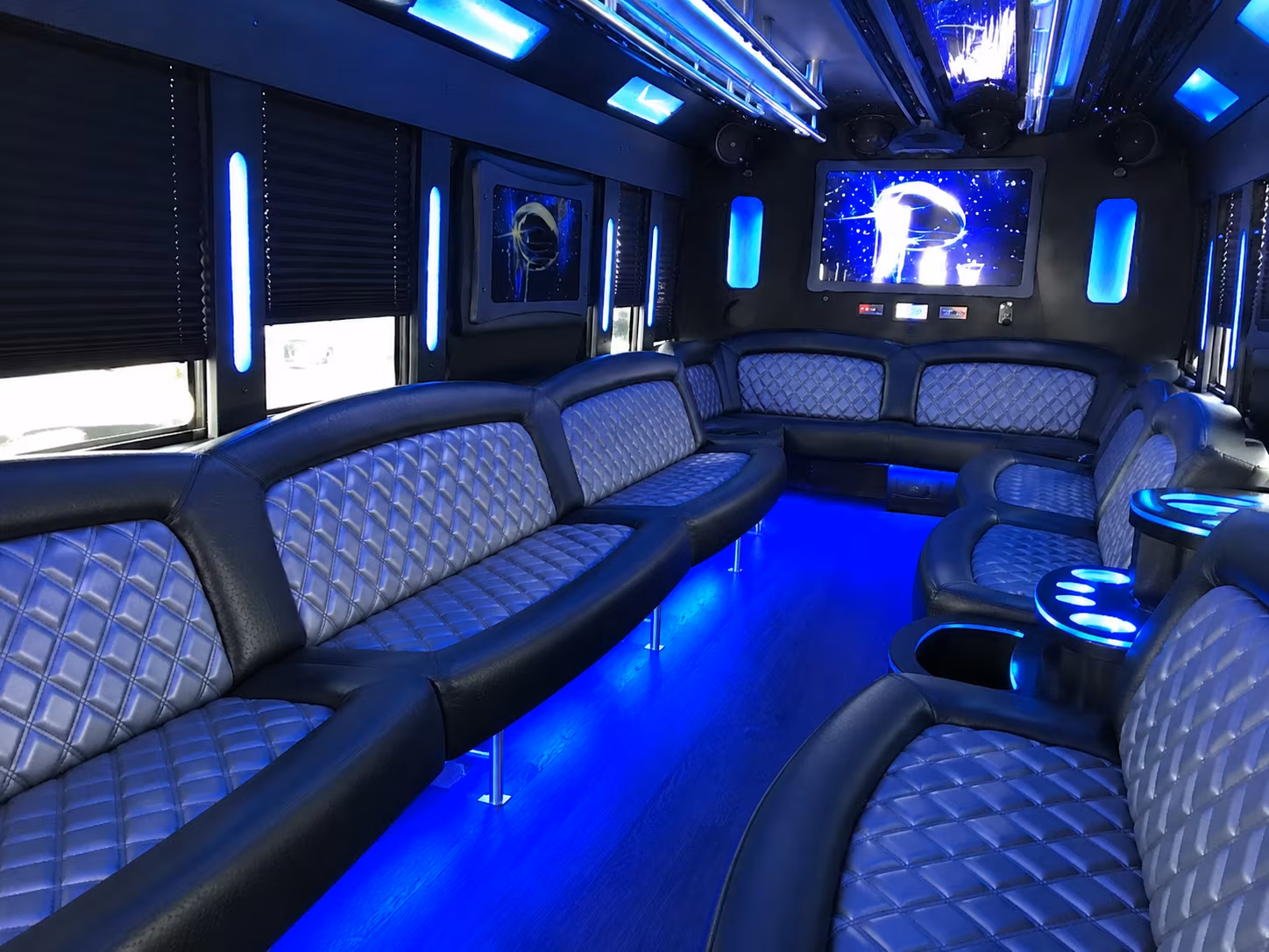 Cincinnati Wedding Transportation party bus exterior