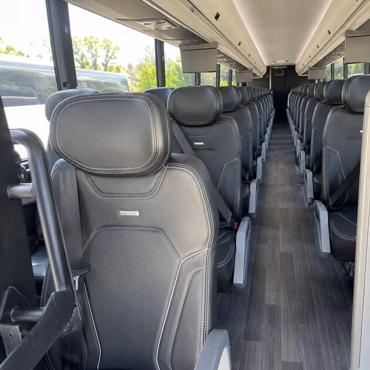 Cincinnati Winery Tour & Pub Crawl Transportation onboard seating