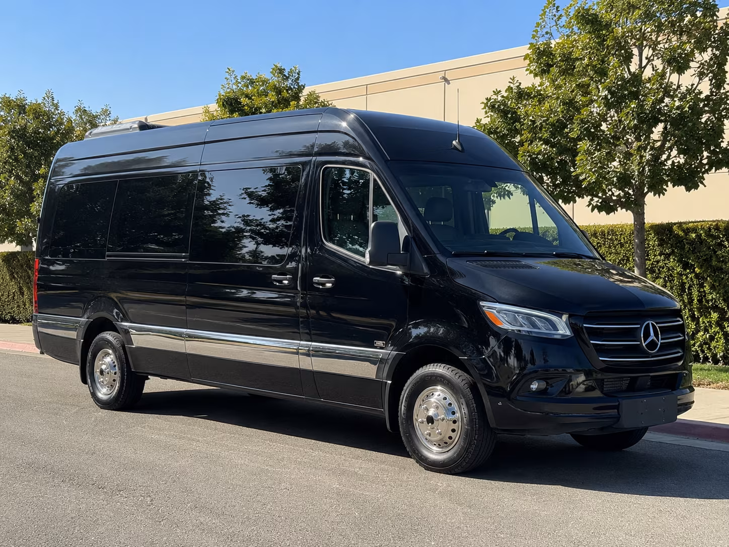 Cincinnati Winery Tour & Pub Crawl Transportation pickup coordination