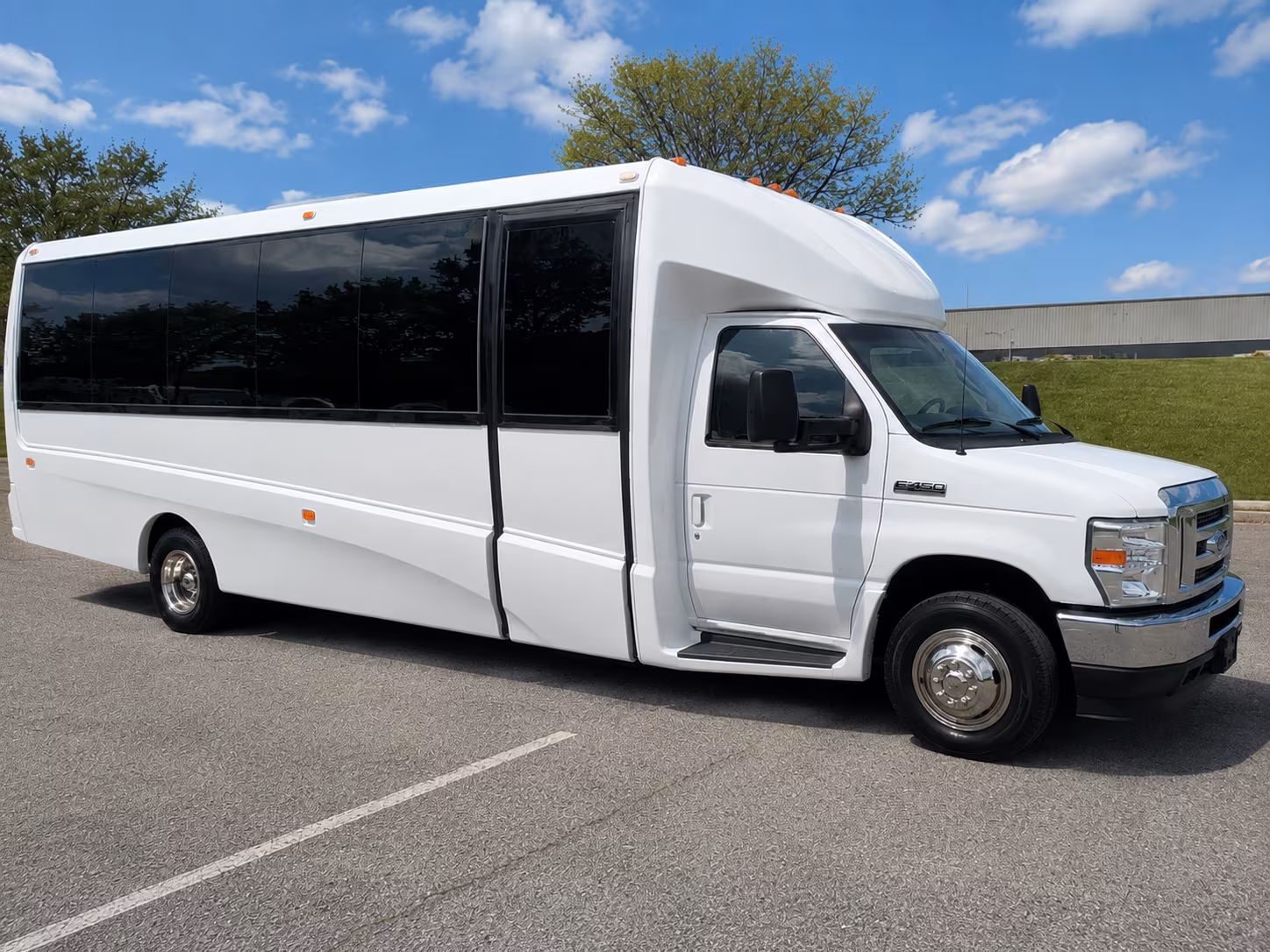 Lexington-Fayette Winery Tour & Pub Crawl Transportation